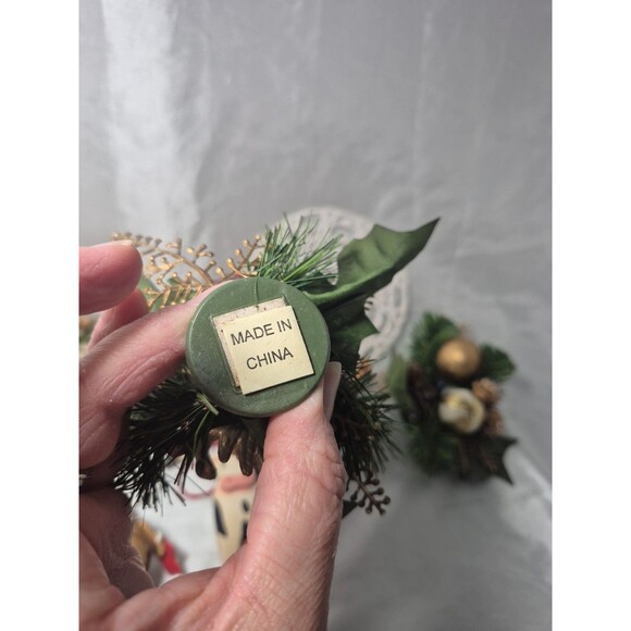 Vintage 16-pc Christmas Lot Assortment Ornaments, Faux Greenery, Mistletoe - Picture 11 of 11